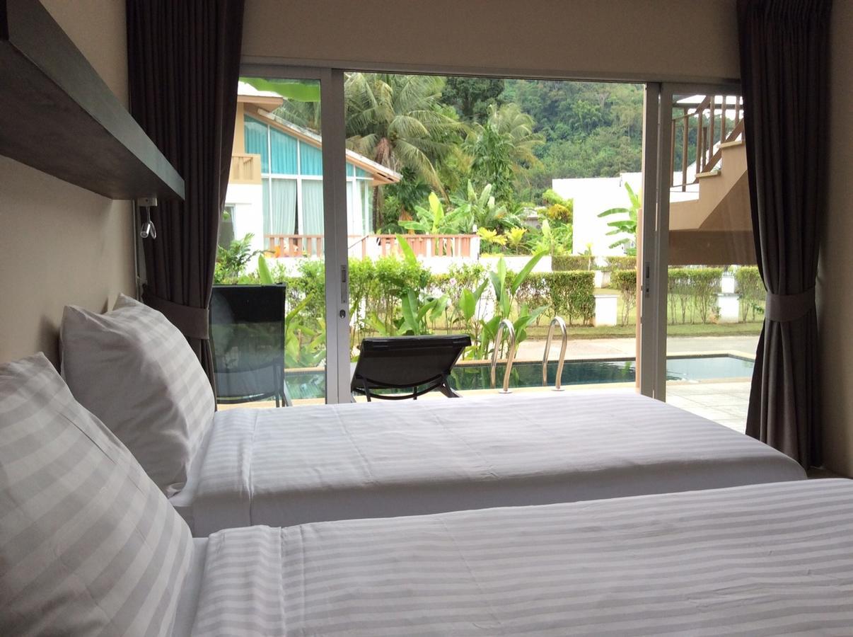 Sakoo Valley Naithon Beach Exterior photo