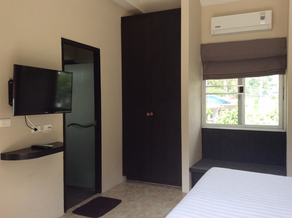 Sakoo Valley Naithon Beach Exterior photo